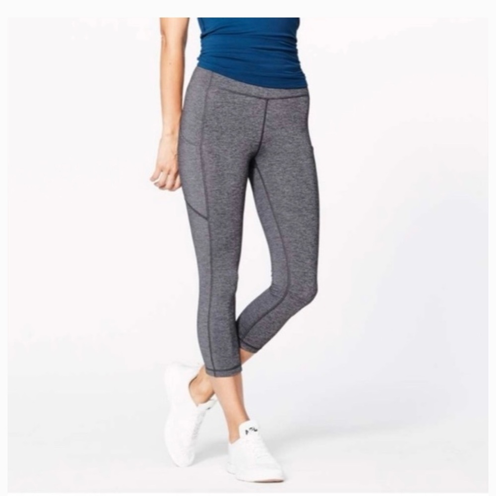 Lululemon Speed Up Crop Luxtreme - Picture 2 of 11
